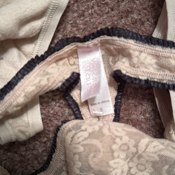 Victorias Secret Panties - Picture 2 of 2